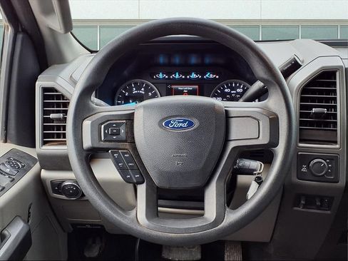 Used 2019 Ford F250 XL w/ Power Equipment Group image 11