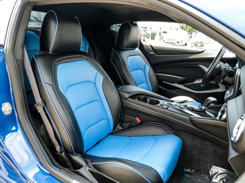 Used 2021 Chevrolet Camaro SS RWD image 31