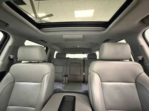 Used 2020 Chevrolet Tahoe LT AWD/4WD image 19