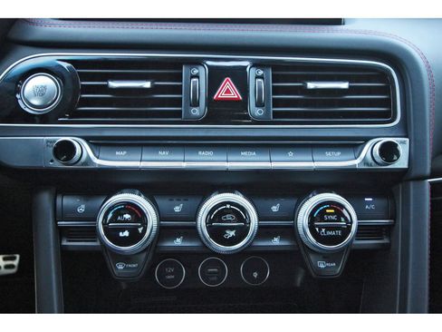 Used 2023 Genesis G70 3.3T w/ Sport Prestige Package image 27