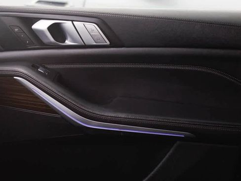 Used 2020 BMW X7 xDrive40i w/ Cold Weather Package image 20