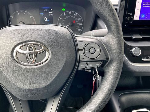 Certified 2023 Toyota Corolla LE image 23