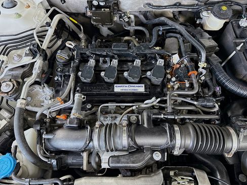 Used 2019 Honda Accord Sport image 39