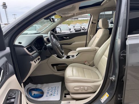 Used 2021 GMC Acadia Denali w/ Denali Technology Package image 29