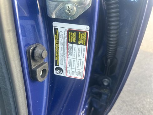 Certified 2025 Subaru Crosstrek 2.5i Limited image 13