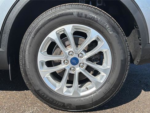 Used 2022 Ford Escape SE image 26