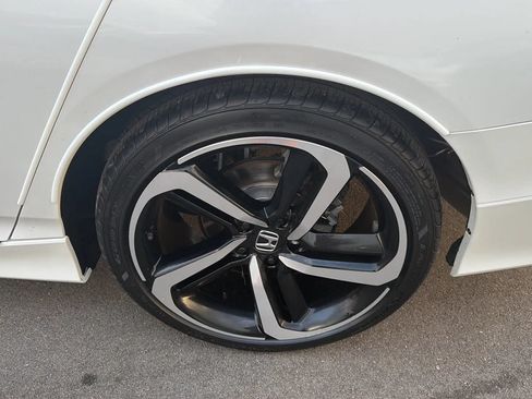 Used 2020 Honda Accord Sport image 11
