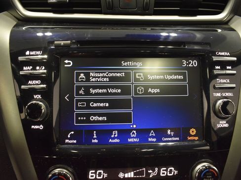 Certified 2024 Nissan Murano Platinum w/ Cargo Package AWD/4WD image 26
