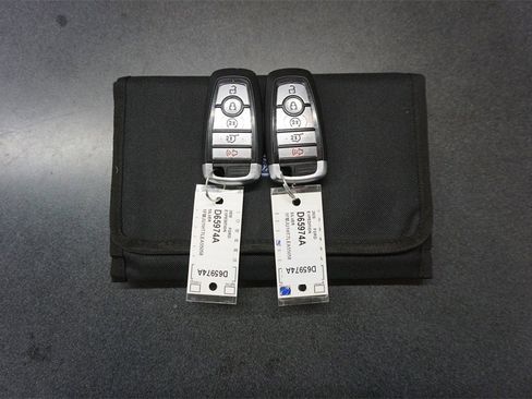 Used 2020 Ford Expedition XLT w/ Equipment Group 202A image 19