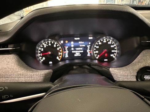 Used 2025 Jeep Compass Sport AWD/4WD image 2