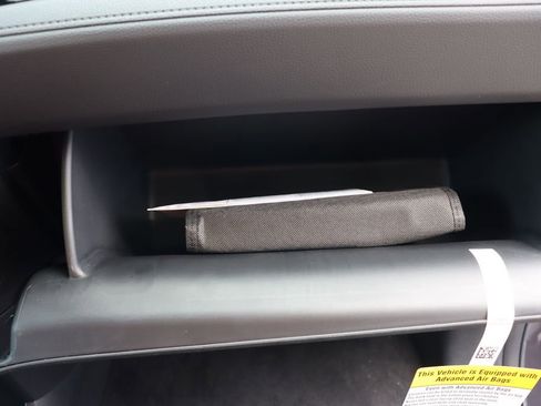 Used 2026 Honda Odyssey Elite image 23