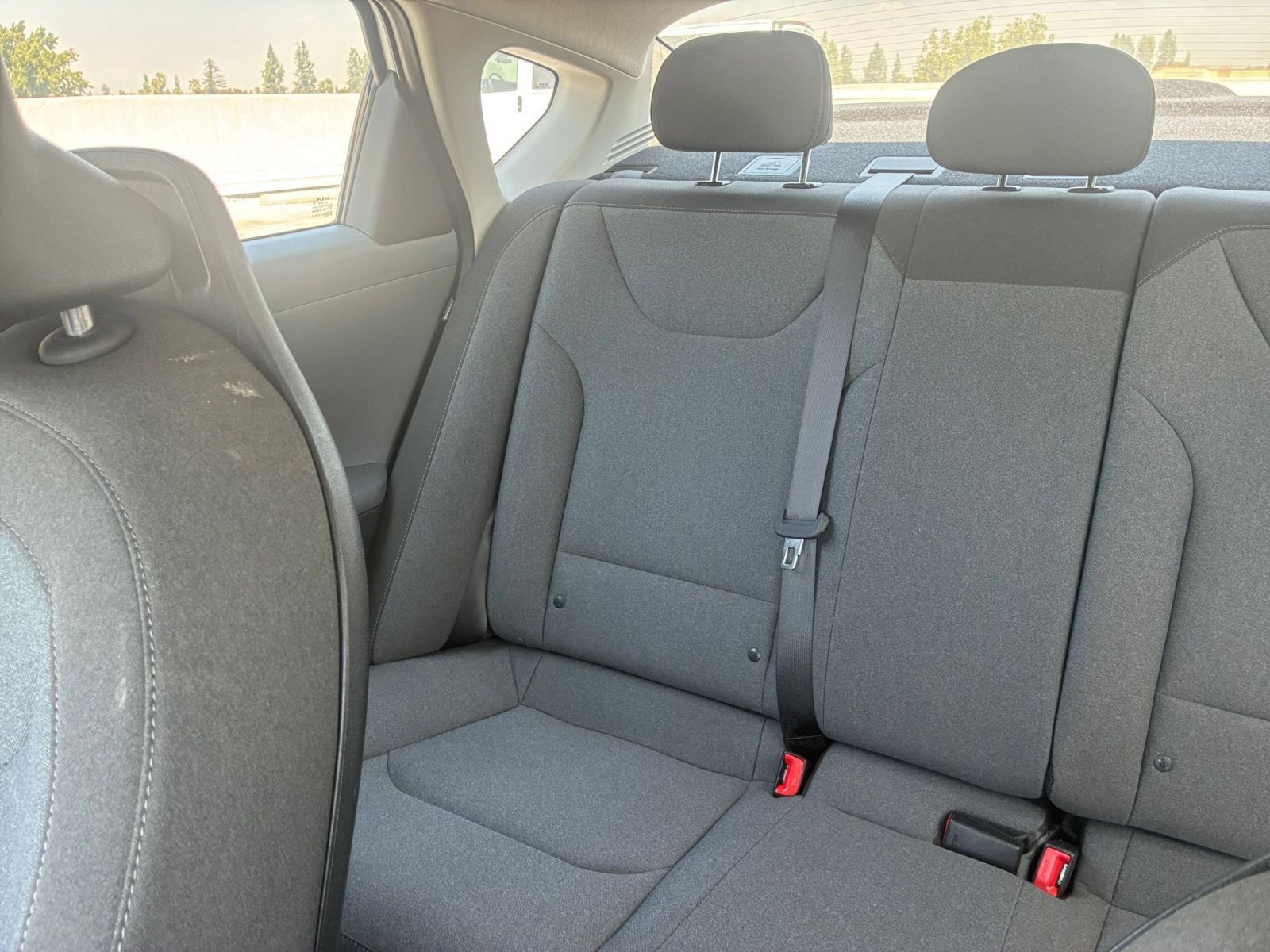 Used 2025 Kia K4 FWD image 38