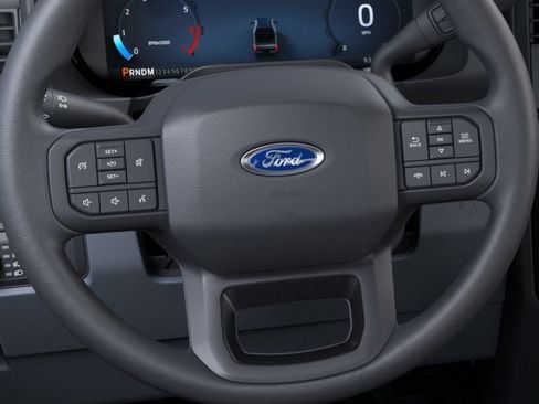New 2026 Ford F250 XLT w/ XLT Premium Package AWD/4WD image 12