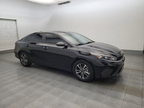 Used 2024 Kia Forte LXS FWD image 11