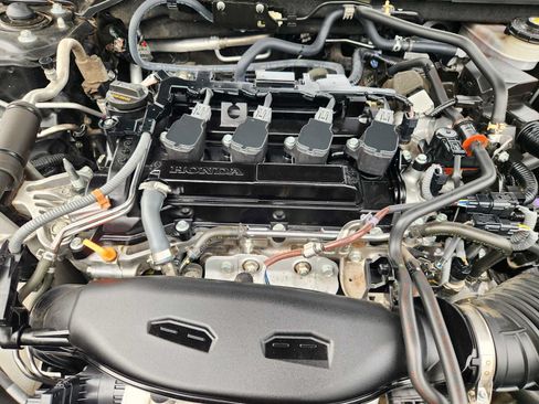 Used 2024 Honda Civic Touring image 31