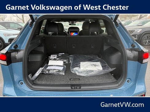 New 2026 Volkswagen Tiguan SE R-Line AWD/4WD image 18