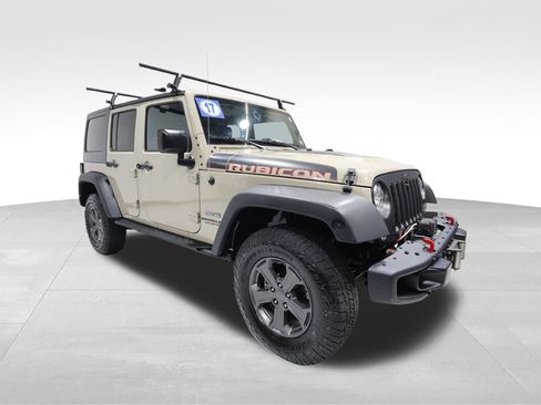 Used 2017 Jeep Wrangler Unlimited Rubicon image 6