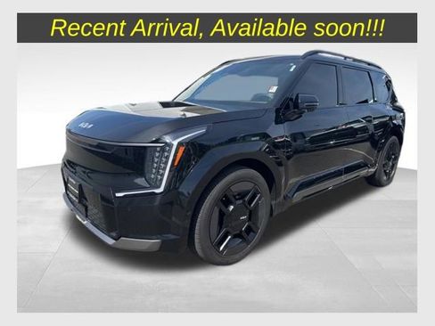 Certified 2024 Kia EV9 GT-Line AWD/4WD image 1