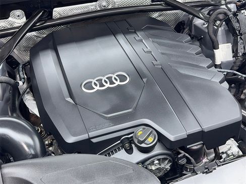 Used 2022 Audi Q5 2.0T Premium Plus w/ Premium Plus Package image 60