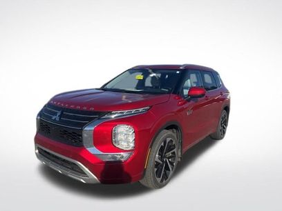 Used 2024 Mitsubishi Outlander 4WD Plug-In Hybrid