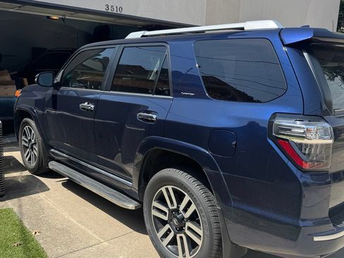 Used 2024 Toyota 4Runner Limited AWD/4WD image 3