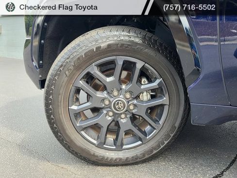 Used 2023 Toyota Tundra Platinum AWD/4WD image 9