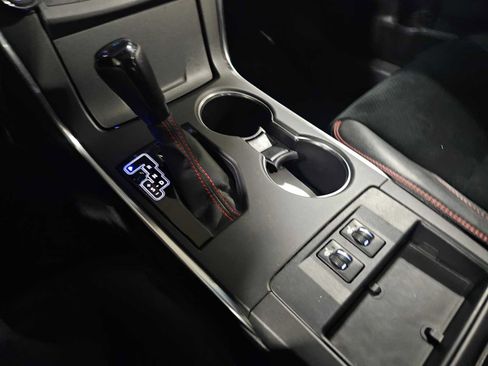 Used 2016 Toyota Camry XSE w/ Moonroof Package image 23