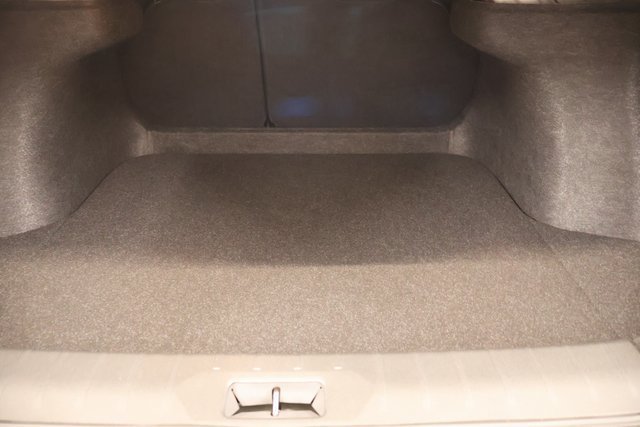 New 2027 Nissan Sentra SV w/ SV Convenience Package FWD image 23