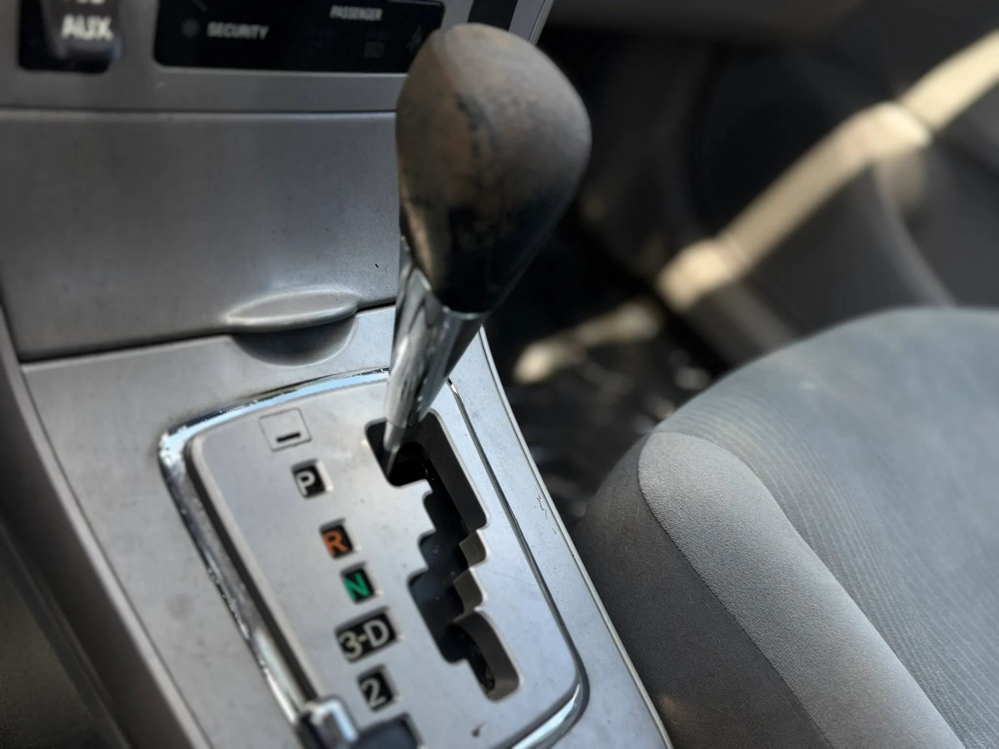 Used 2012 Toyota Corolla LE FWD image 13