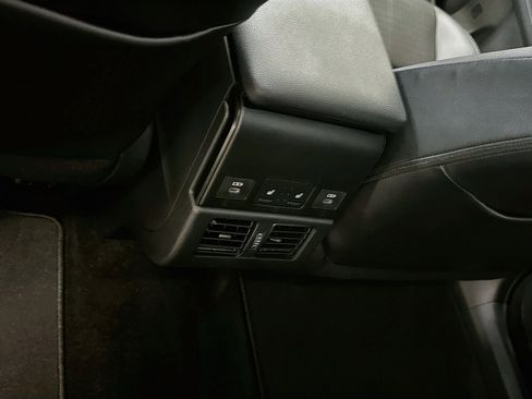 Used 2023 Subaru Solterra AWD image 28