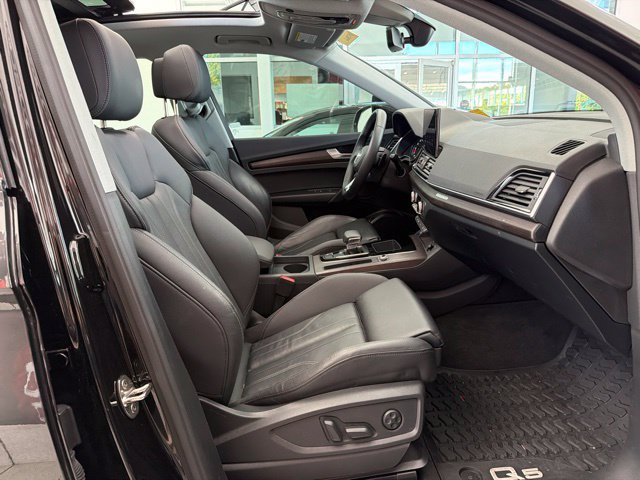 Used 2024 Audi Q5 2.0T Premium AWD/4WD image 13