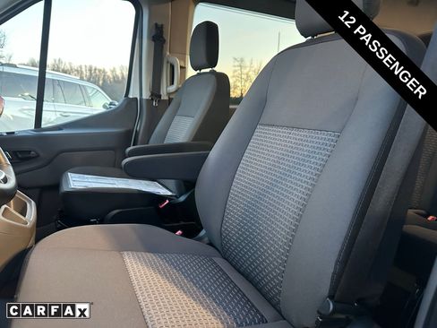 Used 2025 Ford Transit 350 XLT image 32