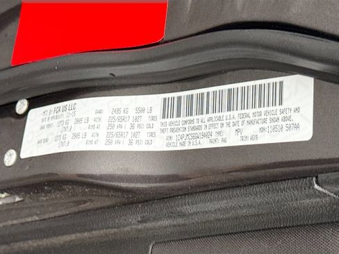 Used 2016 Jeep Cherokee Latitude image 30