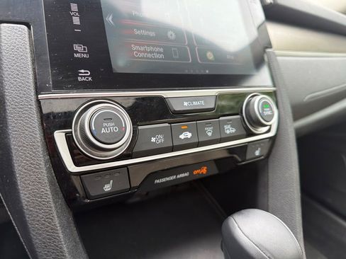 Used 2016 Honda Civic EX-L image 31