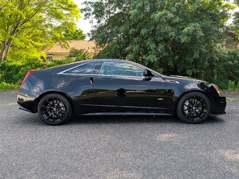 Used 2014 Cadillac CTS V w/ Wood Trim Package RWD image 4