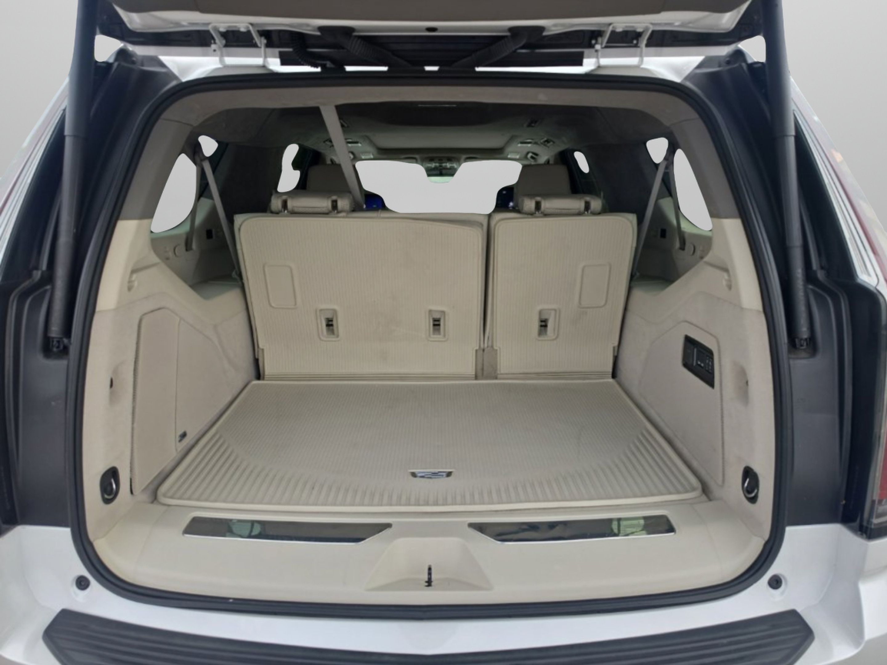 Used 2025 Cadillac Escalade ESV Sport Platinum AWD/4WD image 10