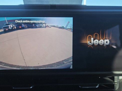 Used 2024 Jeep Wrangler Sport image 13