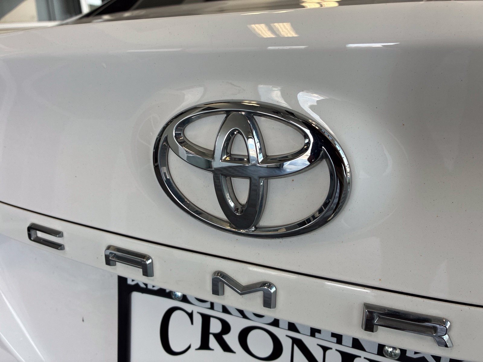 Used 2021 Toyota Camry LE w/ Carpet Mat Package (TMS) FWD image 10