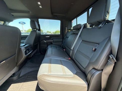 Used 2023 GMC Sierra 2500 Denali w/ Denali Ultimate Package AWD/4WD image 27