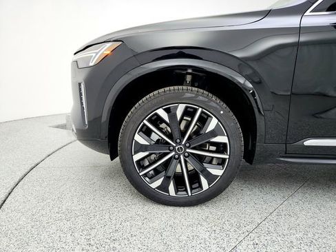 New 2026 Volvo XC90 B5 Core image 26