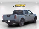 Used 2013 Nissan Frontier SV image 3