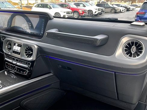 Used 2023 Mercedes-Benz G 550 image 16