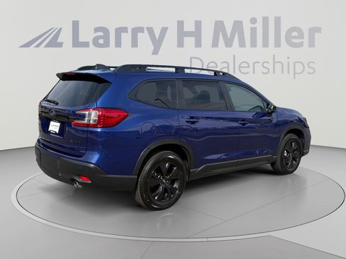 Certified 2026 Subaru Ascent Premium AWD/4WD image 5