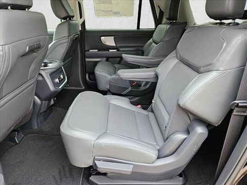 New 2026 Ford Expedition Max Active RWD image 16