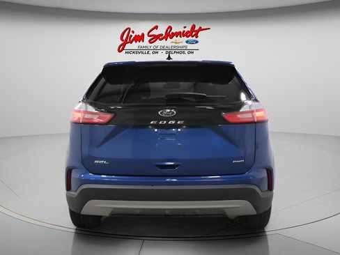 Used 2024 Ford Edge SEL image 5