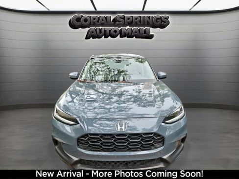 Used 2025 Honda HR-V LX image 2