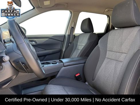 Certified 2025 Nissan Rogue SV AWD/4WD image 9
