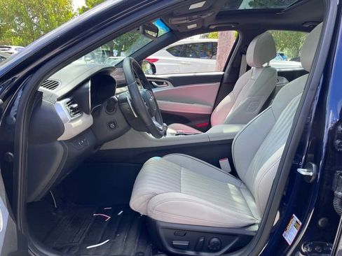 Used 2023 Genesis G70 3.3T w/ Sport Advanced Package RWD image 6