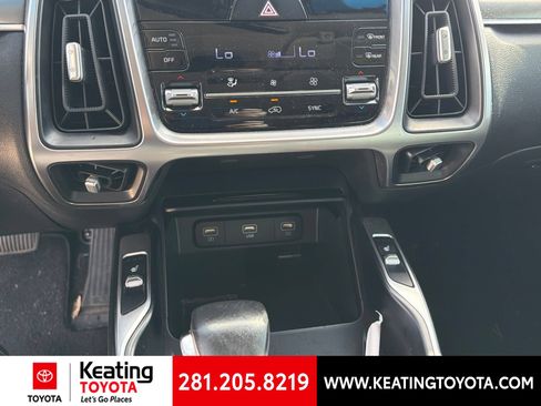 Used 2021 Kia Sorento S AWD/4WD image 17