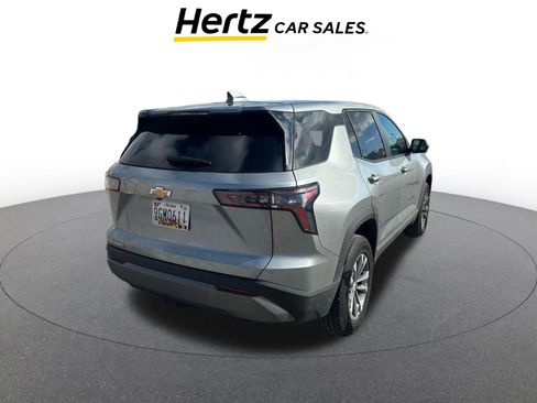 Used 2025 Chevrolet Equinox LT image 6